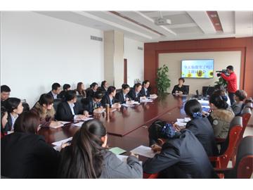 �������Ŀ�չ��������΢Ц�������ۻ�